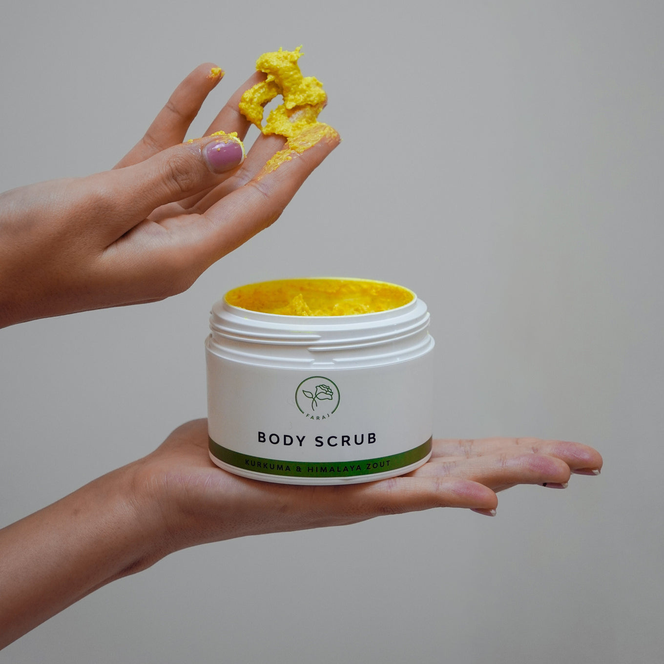 Body Scrub met Kurkuma & Himalaya Zout